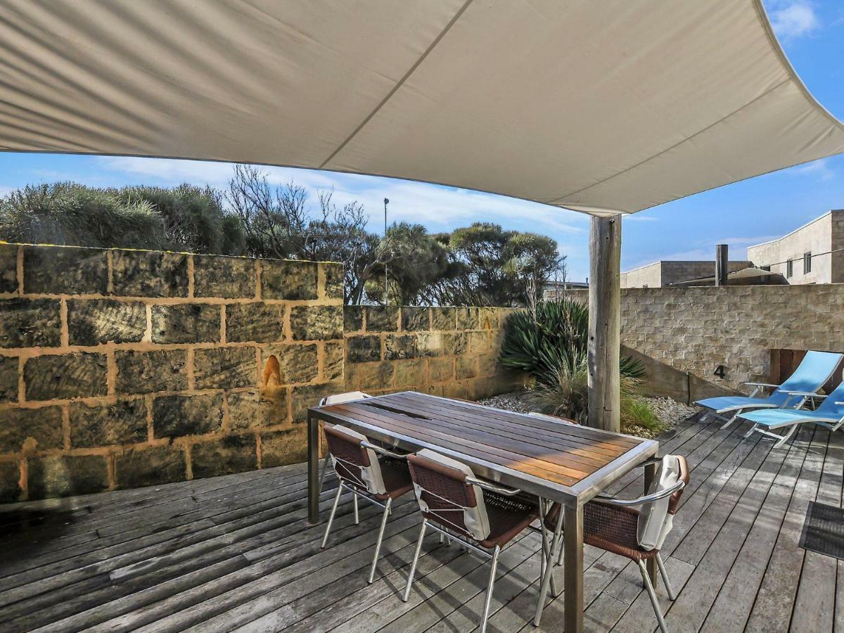 Hearns Beachside Villa 2 Port Fairy Exterior foto